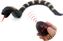 Puldiga juhitav madu robot Safari Real Wild Cobra, 20248