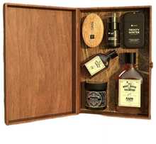 Meestele mõeldud hoolduskomplekt Hiskin Gentleman Classic, Apple 330 ml, Fire 100 ml, antibakteriaalne sprei 30 ml, habemeõli 30 ml, habeme ja juuste pomade