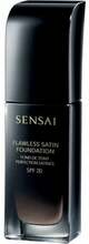 Vedel jumestuskreem Kanebo Flawless Satin, 204 Honey Beige, 30 ml, SPF 20
