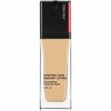 Jumestuskreem Shiseido Synchro Skin Radiant Lifting Foundation, 250 Sand, 30 ml