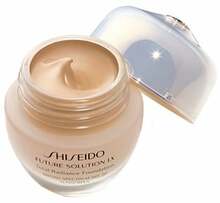 Jumestuskreem Shiseido Future Solution LX Total Radiance Foundation, N4 Neutral, 30 ml