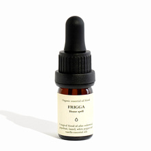 Eeterlike õlide segu SMELLS LIKE SPELLS, Frigga, 5 ml
