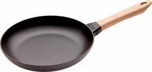 Ketaus praepann Staub, 26 cm, puidust käepidemega