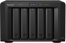 Kettamassiiv NAS Synology DX517, must