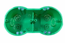 2-pesaline kipsikarp Liregus ĮID2-66-003, 141,4 x 73,3 x 46,5 mm, roheline