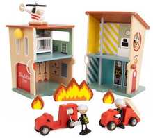 Puidust tuletõrjedepoo Classic World koos 13 figuuriga