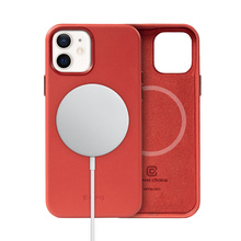 Crong Essential Cover Magnetic, nahast ümbris, Apple iPhone 12/iPhone 12 Pro, punane