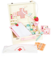 Mänguasjade komplekt Small Foot Wooden Doctors Case Isabel, 28 tk