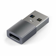 USB adapter Satechi USB-A to USB-C, hall