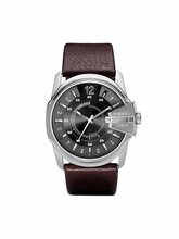 Meeste kell Diesel Master Chief DZ1206, pruun