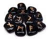 Must ahhaat ruunikivid Lo Scarabeo Black Agate