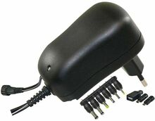 Universaalne toiteadapter Emos N3112, 3-12V, 1.5A, seinapealne