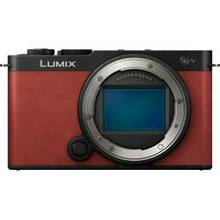 Panasonic Lumix DC-S9