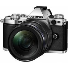 Olympus OM-D E-M5 Mark II