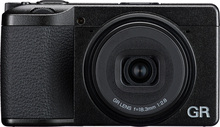 Ricoh GR IV