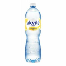 Kergelt gaseeritud lauavesi Akvilė sidruni aroomiga, 1.5 l