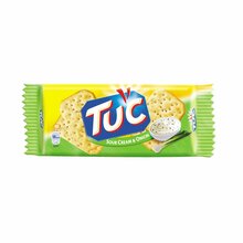 Kreekerid TUC, hapukoore ja sibula maitsega, 100 g