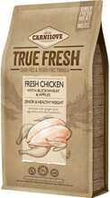 Kuivtoit eakatele koertele Carnilove True Fresh Chicken kanaga, 1,4 kg