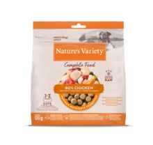 Liofiliseeritud maiused väikest tõugu koertele Nature's Variety Completed Mini kanaga, 120 g