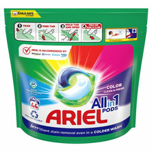 Pesukapslid Ariel Color, 44 tk
