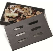 Malmist suitsukast Char-broil, 20,6 cm x 13 cm x 3,5 cm