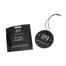 Rippuv paberist õhuvärskendaja Aromatic 89 Rich Party, 1 tk