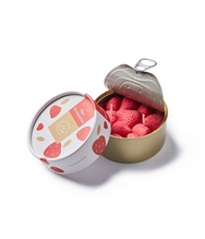 Lõhnaküünal Candlehand Ripe Strawberries, 310 g