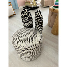 Tugitool Hanah Home Bunny, must/valge
