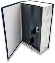 Raamatuseif Mad Monkey Books Vault
