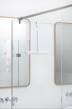Dušinurga klaasipuhasti Brabantia 280184, valge