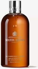 Dušigeel meestele Molton Brown Re-Charge Black Pepper, 300 ml