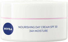 Päevakreem Nivea Essential Nourishing Day Cream SPF 30 kuivale nahale, 50 ml