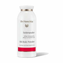 Mitmeotstarbeline siidipulber Dr. Hauschka Silk Body Powder, 50 g