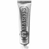 Marvis Smokers Whitening Mint valgendav hambapasta suitsetajatele, 25 ml