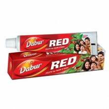 Hambapasta 7 ravimtaimega Dabur RED, 100 g