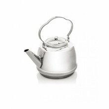 Roostevabast terasest teekann Petromax 5 L