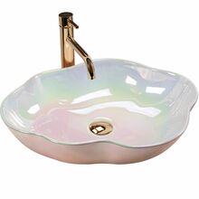 Valamu Rea Pearl Akoya, 50.5 x 38 x 13.5 cm