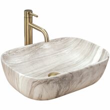Valamu Rea Belinda, 46 x 33 x 13.5 cm