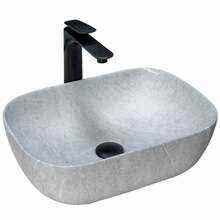 Valamu Rea Livia, 46.5 x 33.5 x 13.5 cm, hall matt