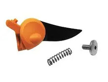 Varutera Fiskars PX94 1026277 must/oranž