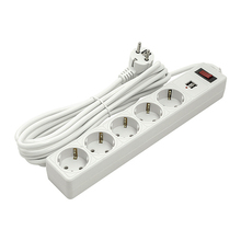 Pikendusjuhe, 5 pistikupesa, 5 m, 2xUSB, lülitiga