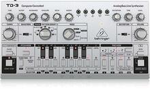 Bassiliinisüntesaator Behringer TD-3-SR, hõbedane