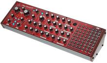 Analoogsüntesaator Behringer Neutron, punane