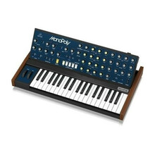 Analoogsüntesaator Behringer MONOPOLY