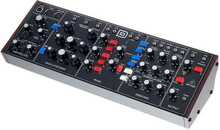 Analoogsüntesaator Behringer Model D, must