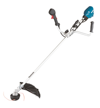 Makita UR101CZ