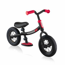 Tasakaaluratas Globber Go Bike Air, must/punane
