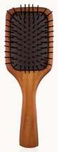Puidust juuksehari Aveda Paddle Brush Mini, 1 tk