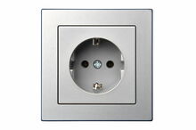 Pistikupesa Liregus Epsilon, maandusega, metall