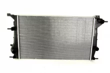 Radiaator, mootorijahutus Nissens 637607